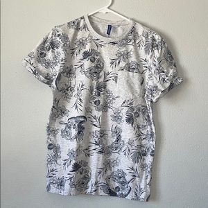 H&M - Tropical Skull Tee